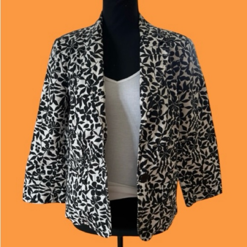 🖤MOSSIMO! NEUTRAL BLACK & WHITE BLAZER! CLASSIC STYLE! GORGEOUS PRINT!
